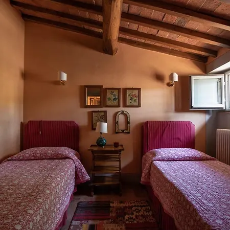 Aparthotel Chianti Lovers Country House