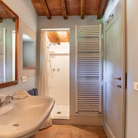 Chianti Lovers Country House